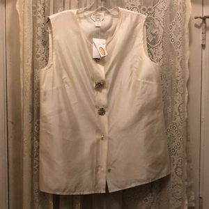 TALBOTS(NEW)-IVORY SILK BLOUSE W/RHINESTONE BUTTON